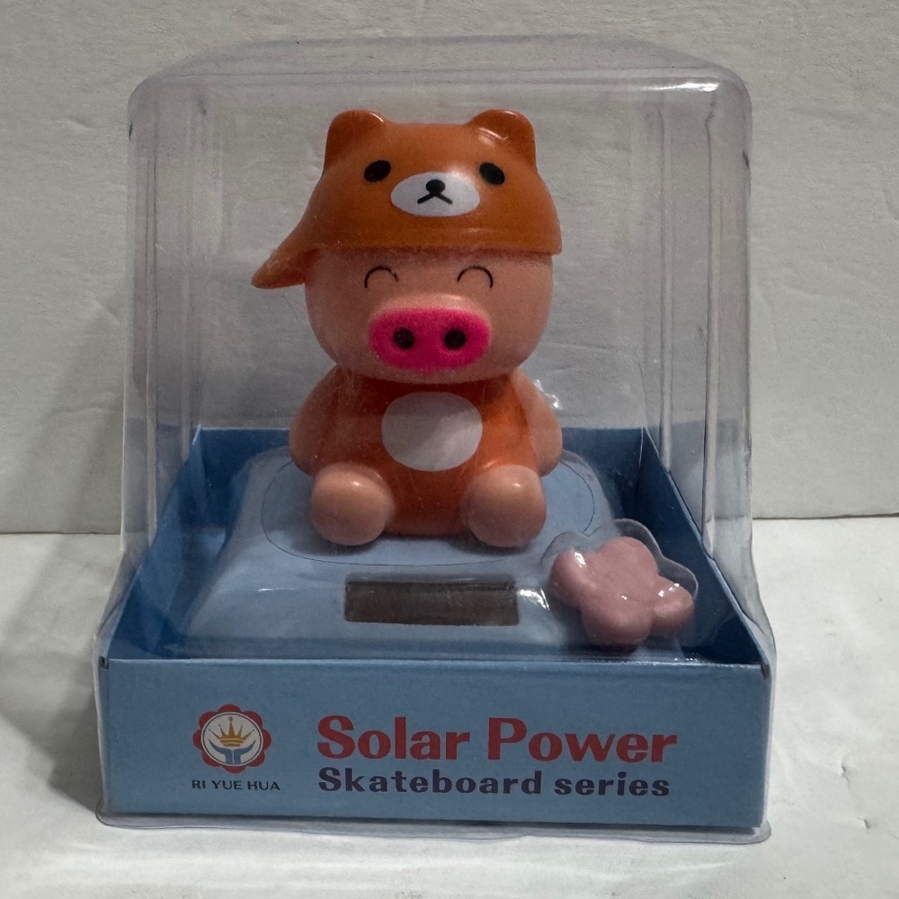 Solar power piggy on orange hat,New